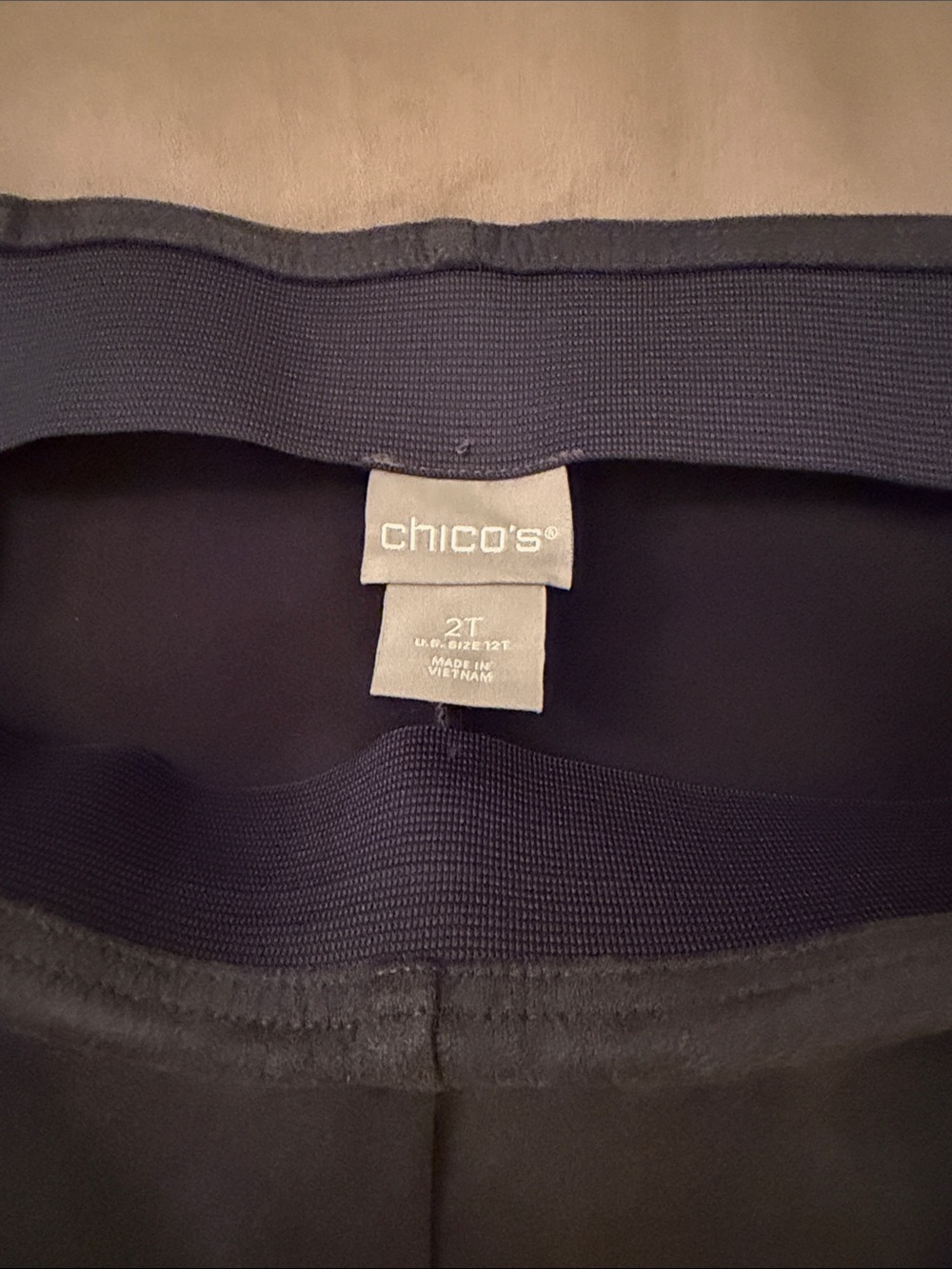 Chico's Slim Leg Pants in Navy